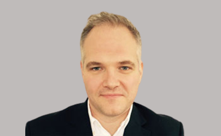 Portrait of Mr Richard Jeavons , Consultant Orthopaedic Surgeon