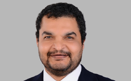 Portrait of Dr Yasser El-Sherif , Consultant Gastroenterologist and Hepatologist