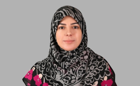 Portrait of Miss Zahra Ashena , Consultant Ophthalmic Surgeon