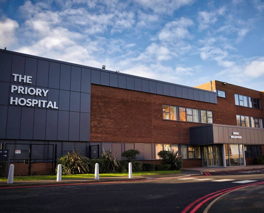 Laparoscopic excision of endometriosis | The Priory Hospital