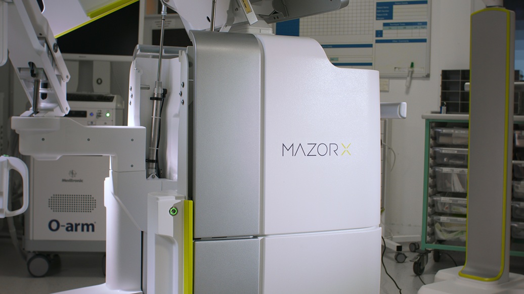 Robotic spinal surgery in Swindon Mazor™