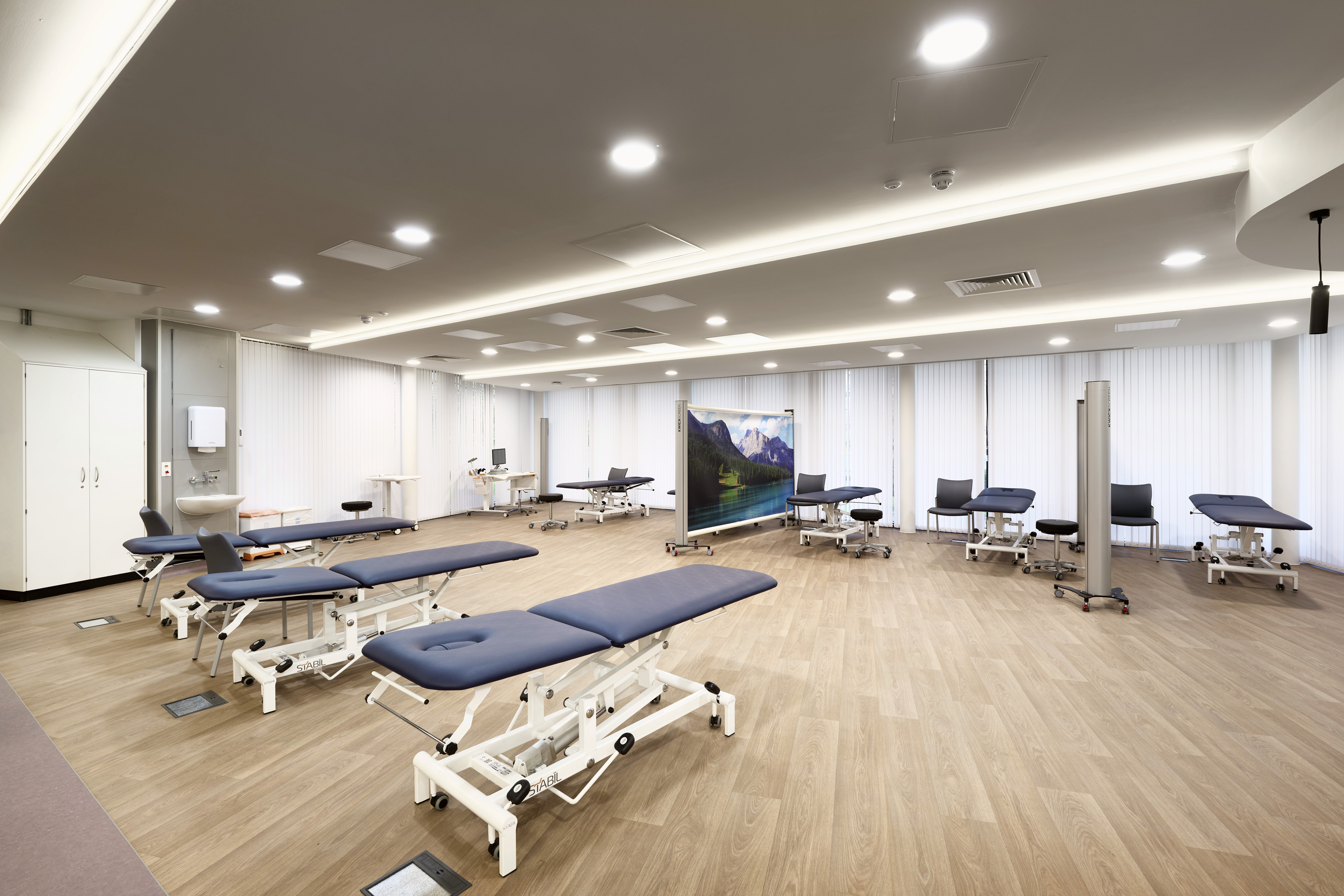 Ross Hall Physio Equipment Room 4