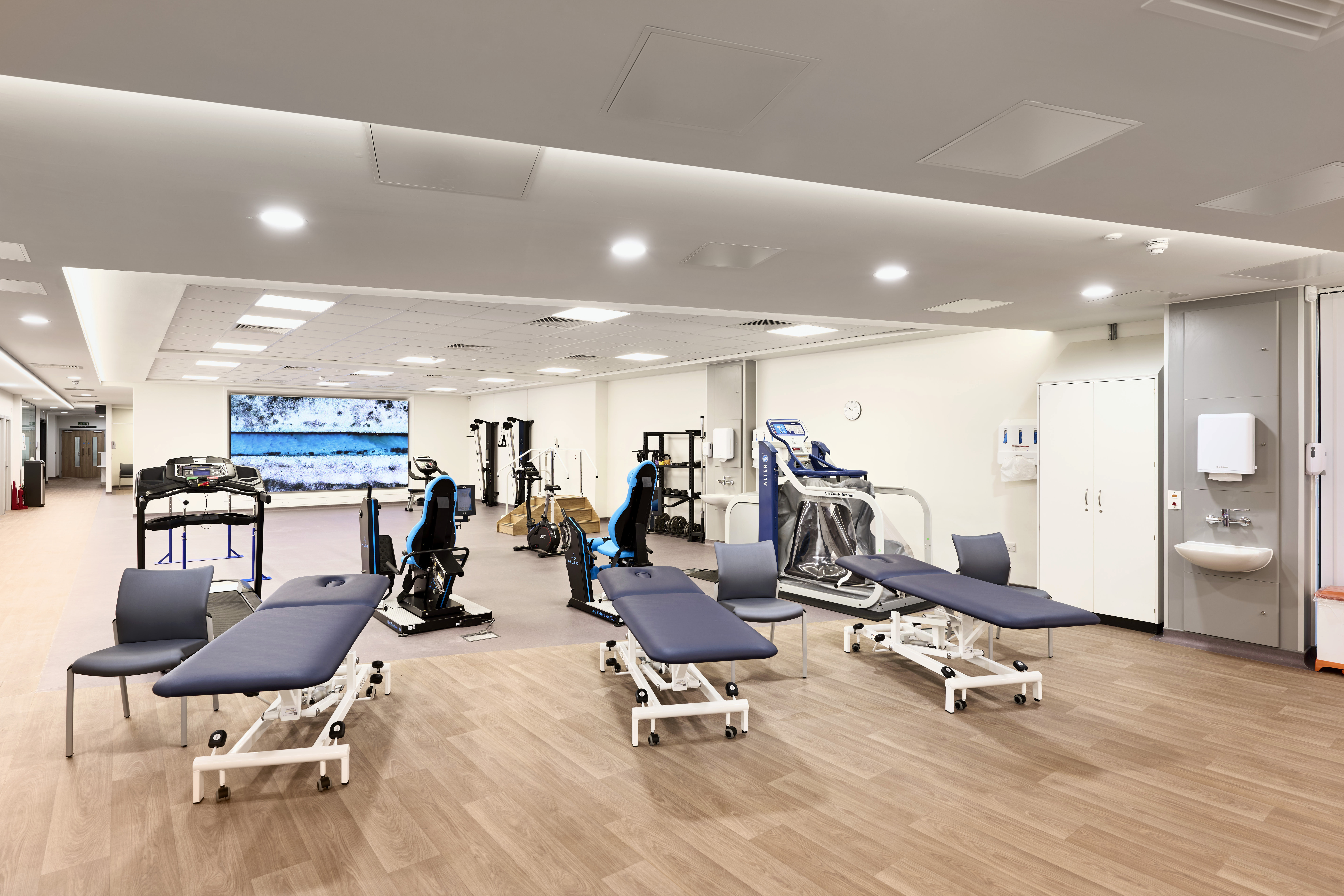 Ross Hall Physiotherapy equipment