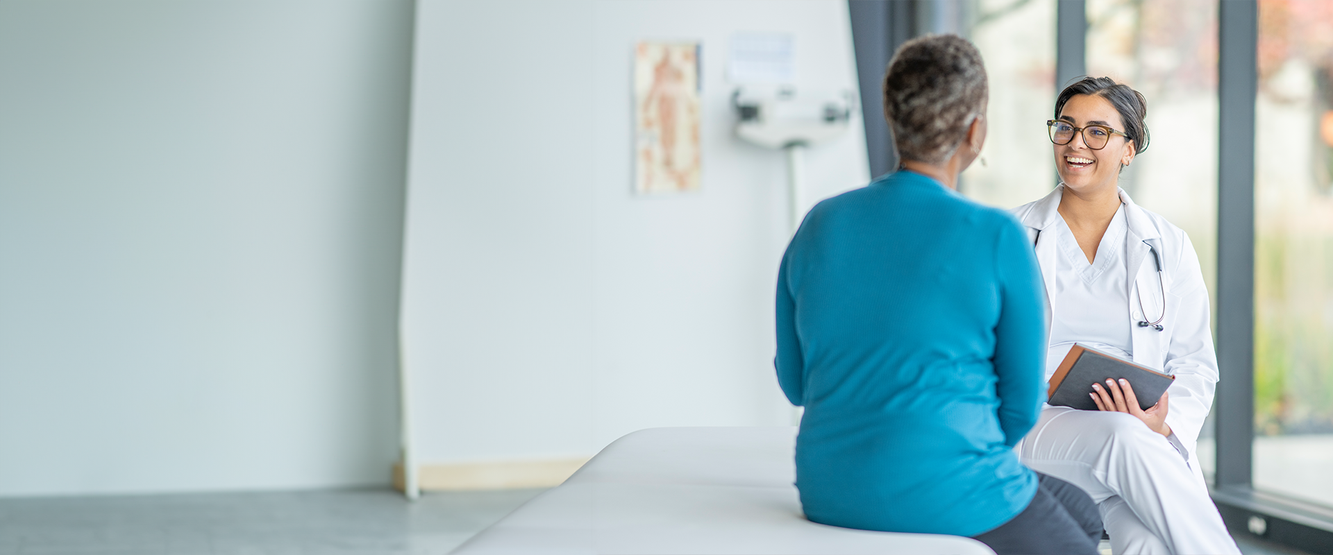 consultant talking to patient