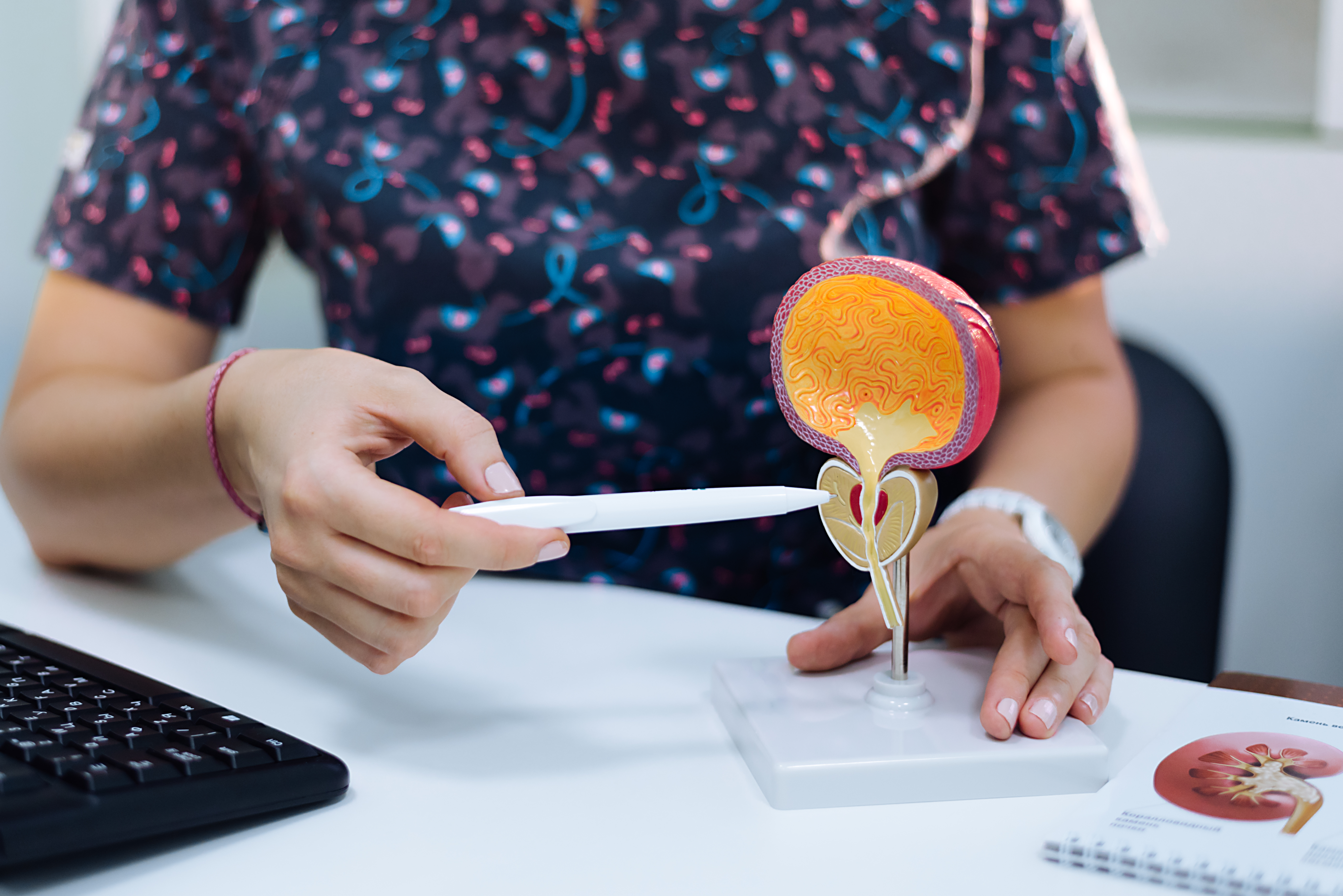A urologist explains the diagnosis using an example